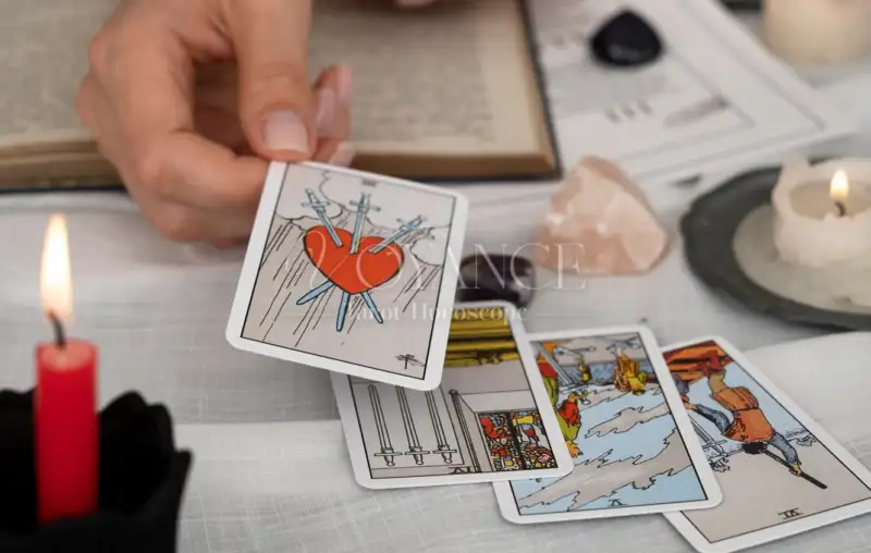 Quel tarot pour l'amour ? Méthode de tirage du tarot pour les questions amoureuses — 5 cartes
